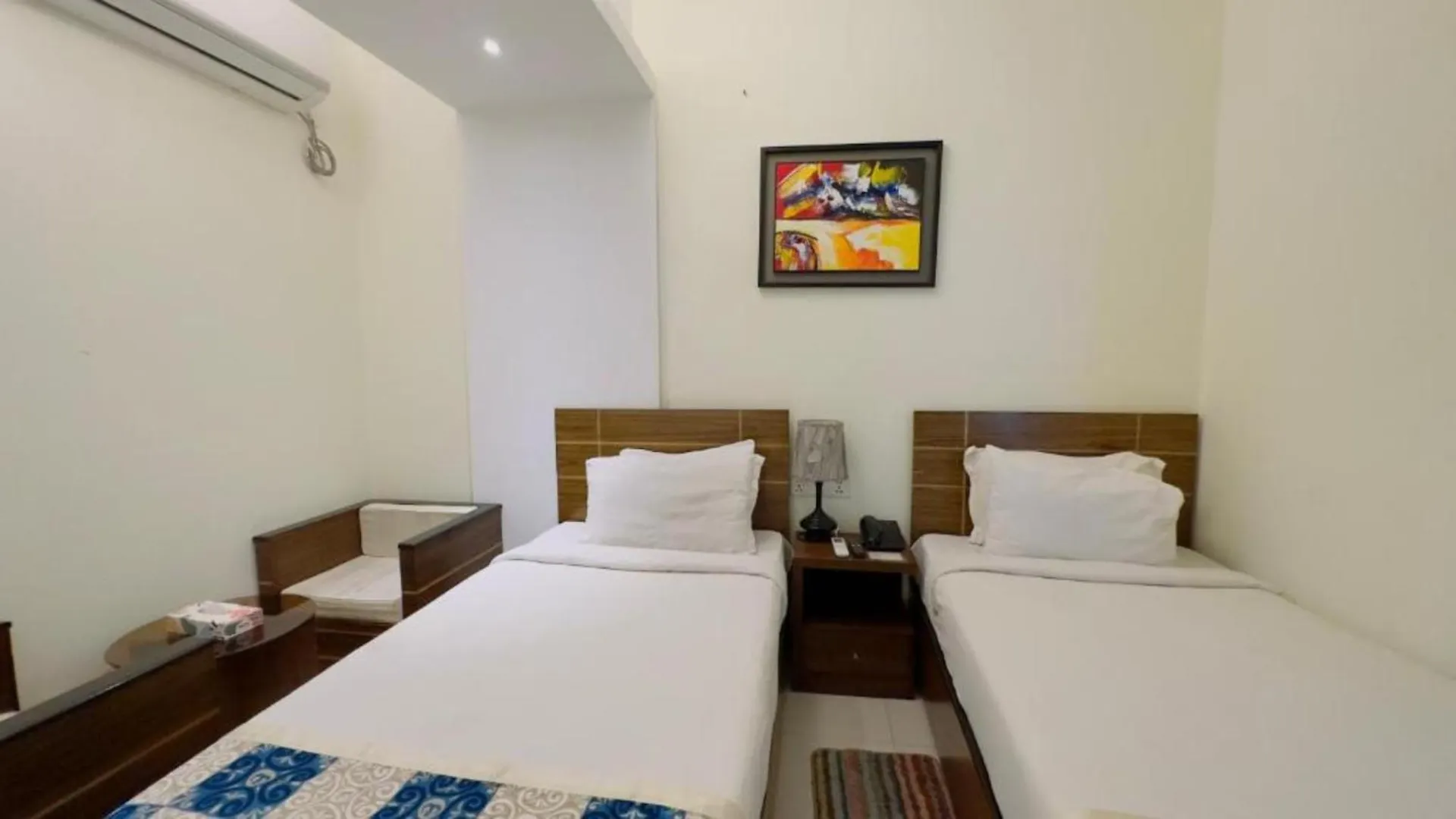 Hotel The Grand Hyatt Dhaka 0*,  Bangladesh