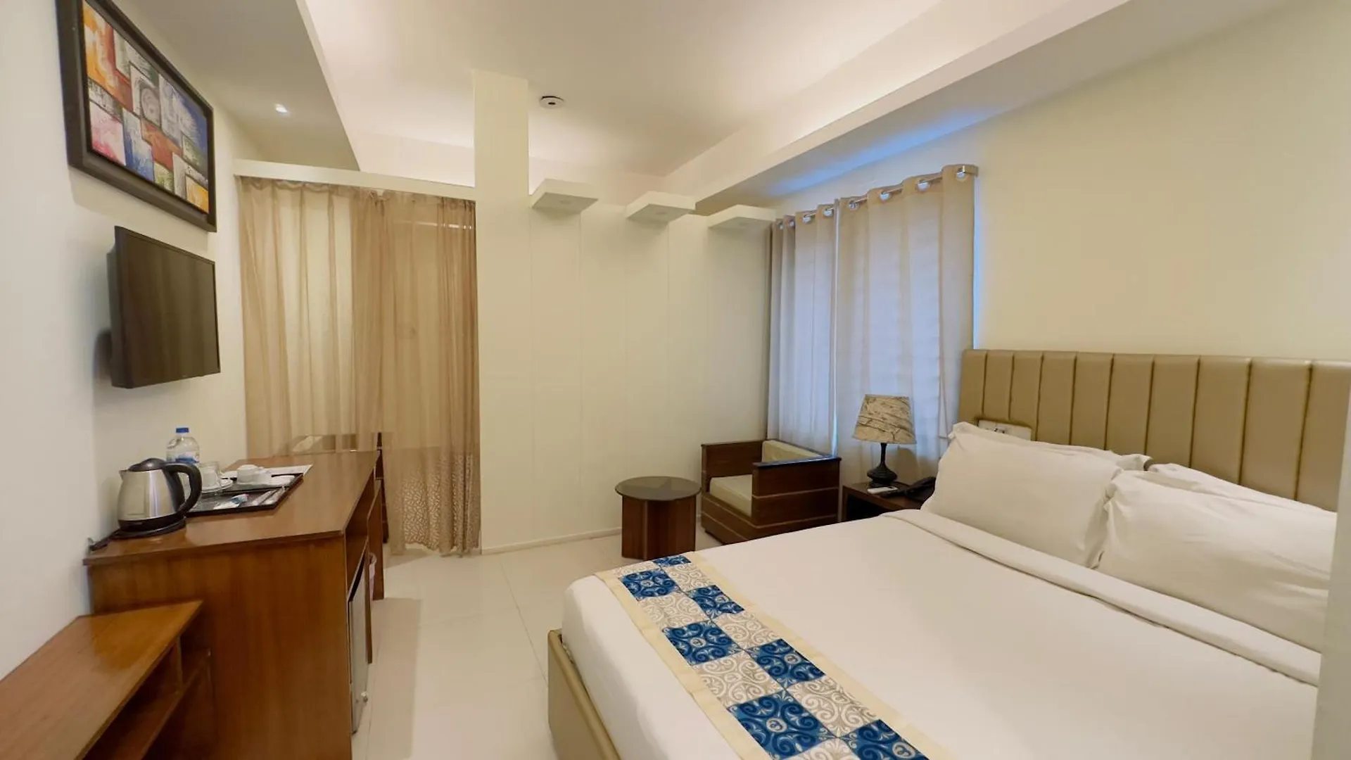 Hotel The Grand Hyatt Dhaka 0*,  Bangladesh